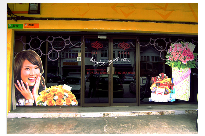 Digital Inkject Glass Door Sticker